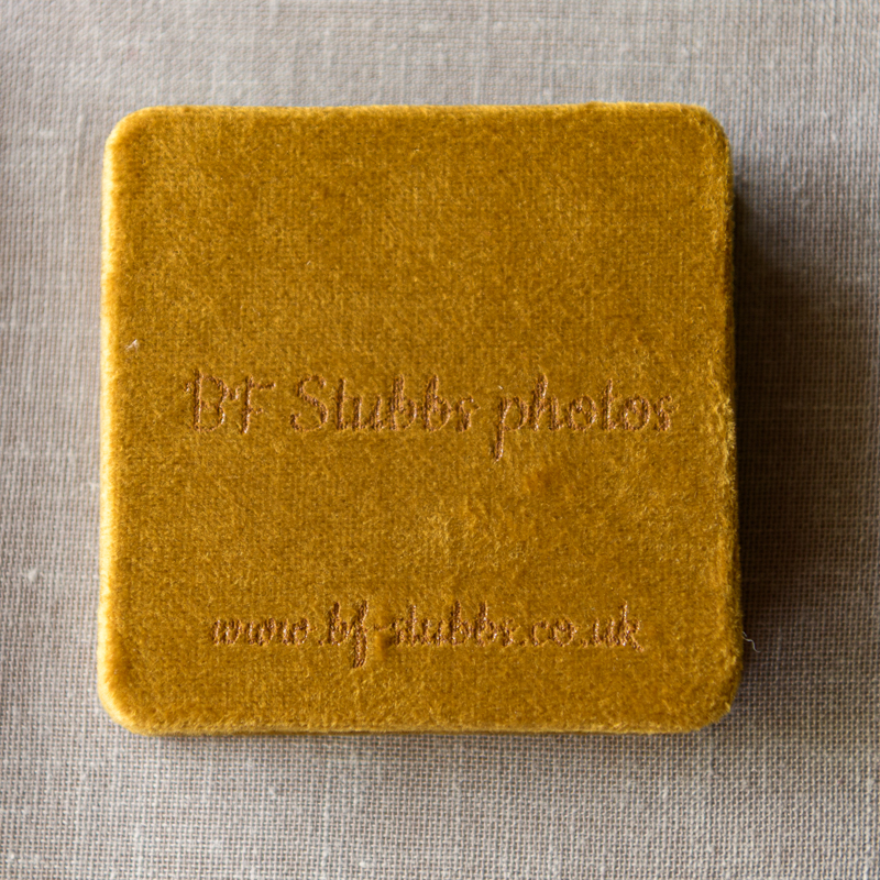 Image of 7cm x 7cm Accordion album